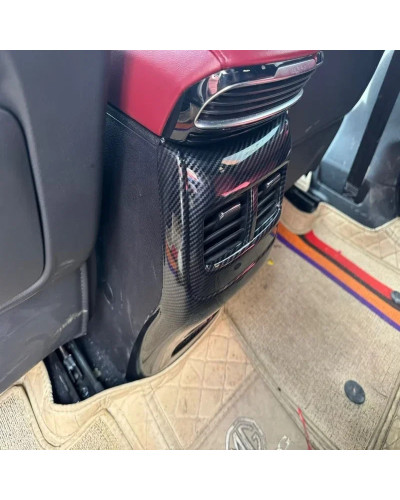 Reposabrazos trasero para coche, marco de salida de aire acondicionado, Panel antipatadas, embellecedor de cubierta, accesorios 