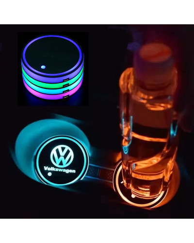 Portavasos LED de 7 colores para coche, posavasos luminoso, almohadilla para taza de agua para VW Volkswagen Polo Jetta Golf Bee