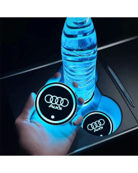 Posavasos luminoso para taza de agua de coche, alfombrillas LED para bebidas, luz de ambiente interior para Audi Sline RS B8 B9 