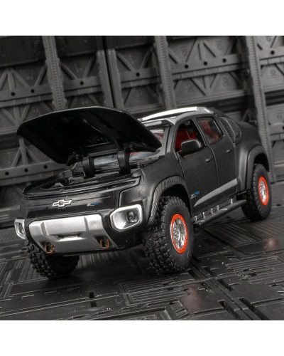 Chevrolet Colorado ZH2 modelo de coche de aleación, juguete de Metal fundido a presión, vehículos todoterreno, modelo de coche, 